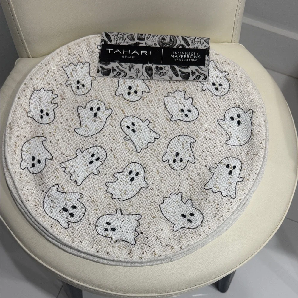 Tahari Home Halloween Beige/White & Sparkly Gold  Ghost Set of 4 Round Placemats
